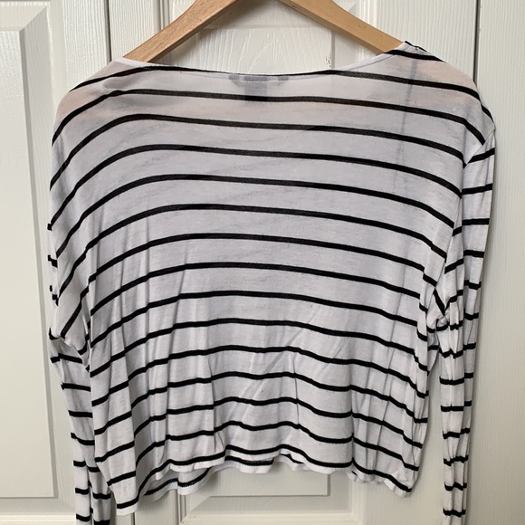 H&M Top - Picture 4 of 5